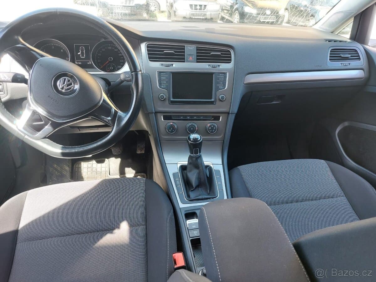 2017 Volkswagen GOLF - 13