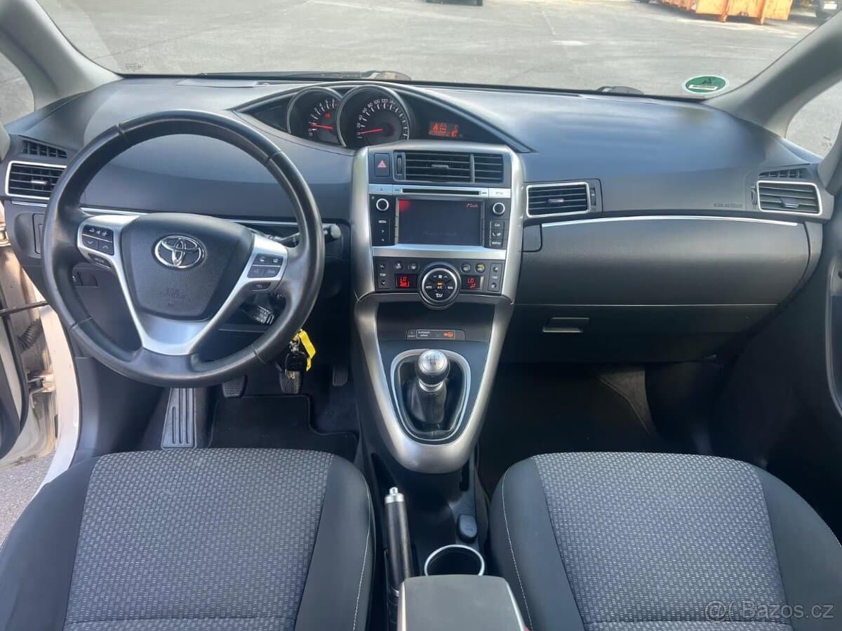 2014 Toyota VERSO - 13