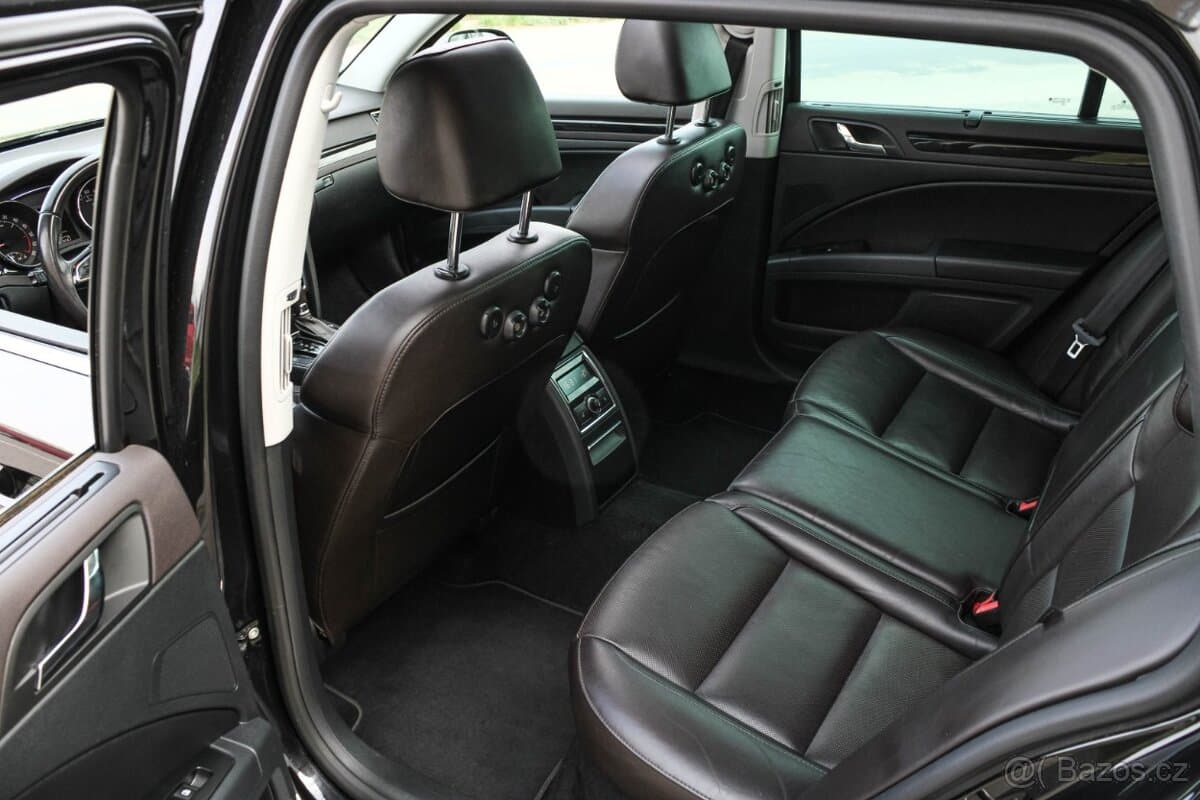 2014 Škoda SUPERB - 13
