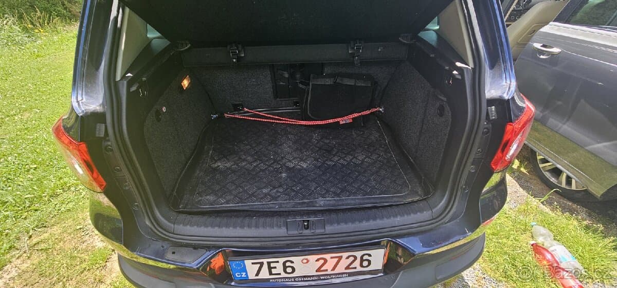 2011 Volkswagen TIGUAN - 13