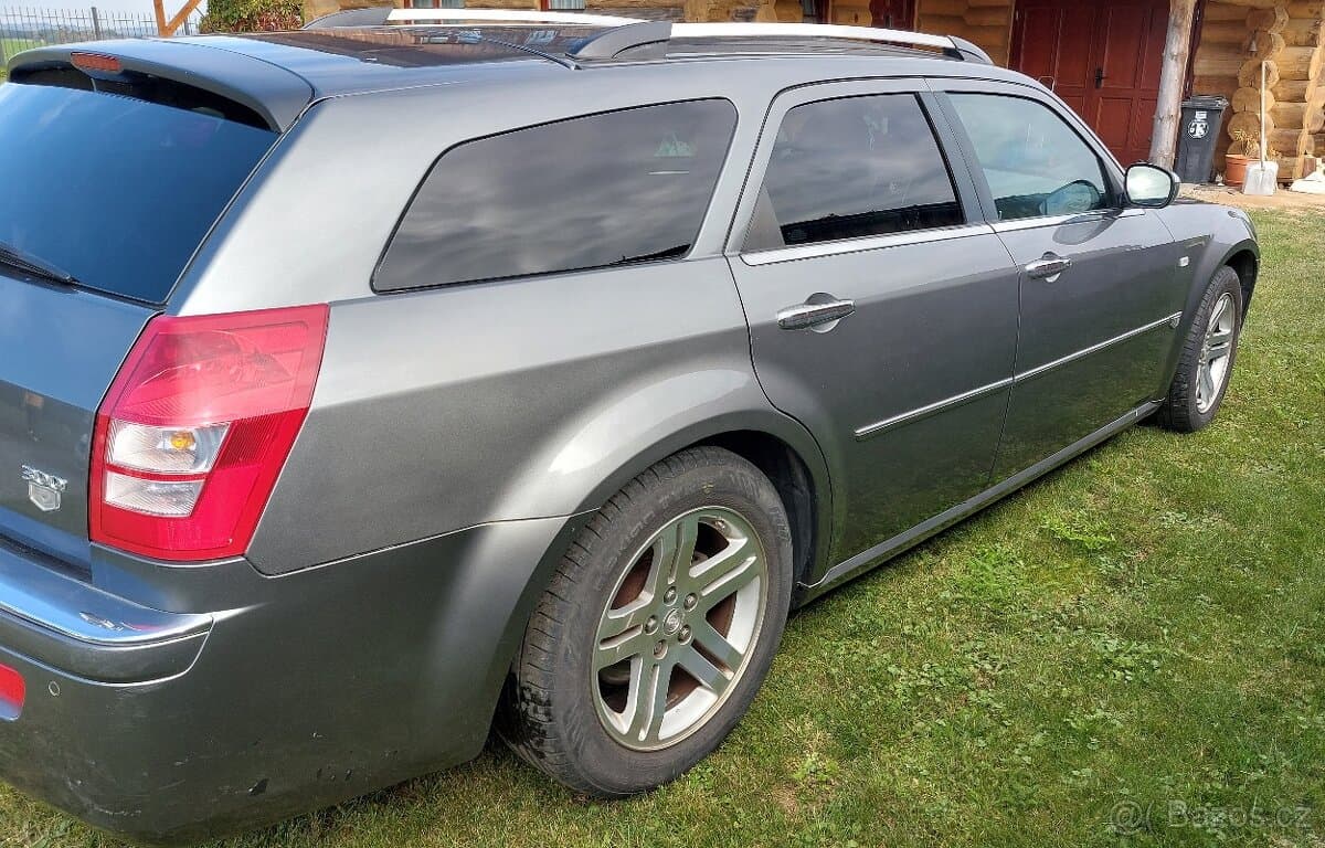 Chrysler 300C - 13