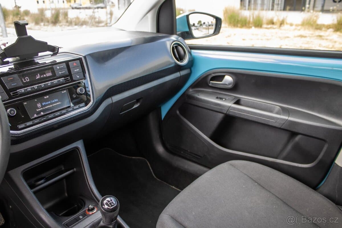 2020 Volkswagen UP! - 13