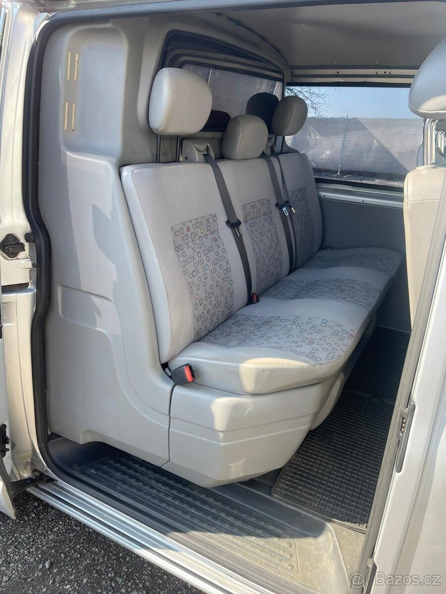 Volkswagen TRANSPORTER - 13