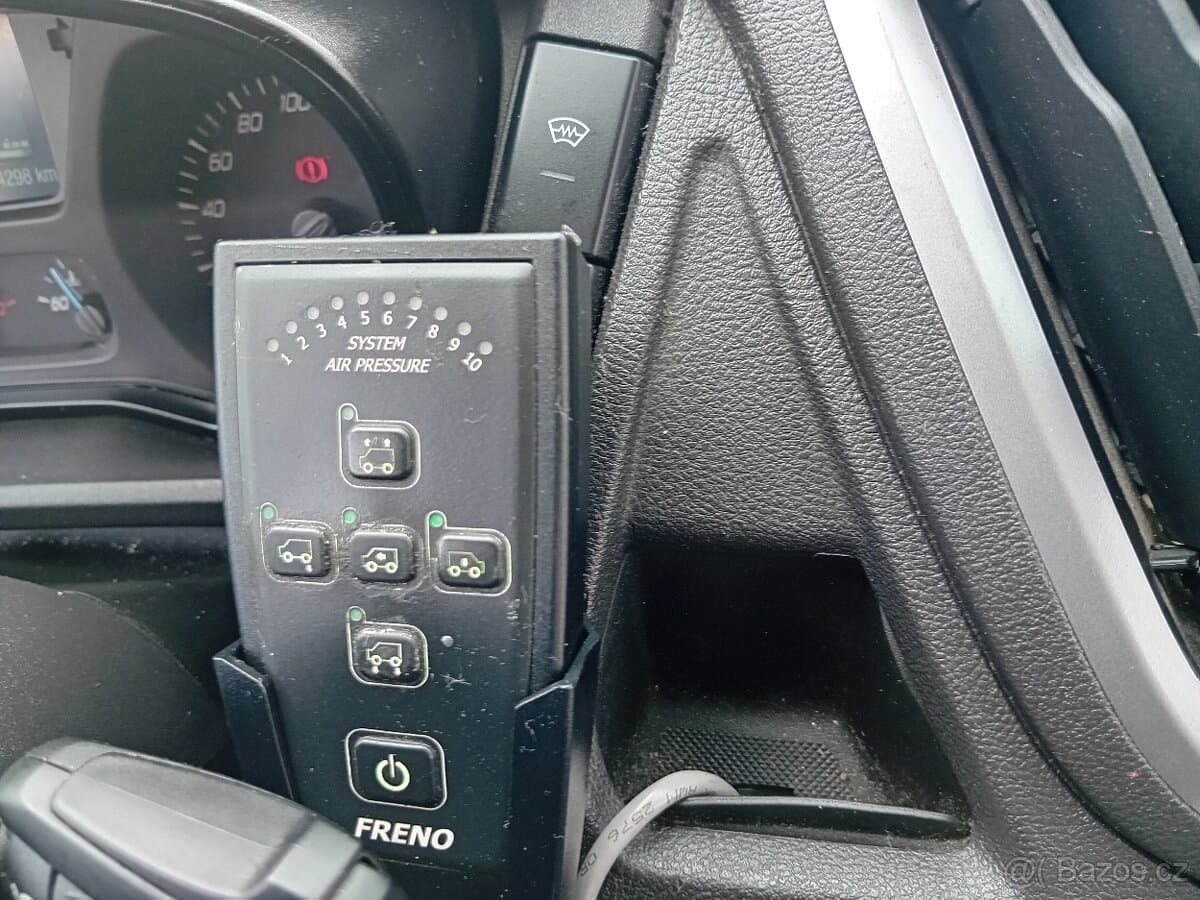 2015 Ford TRANSIT - 13