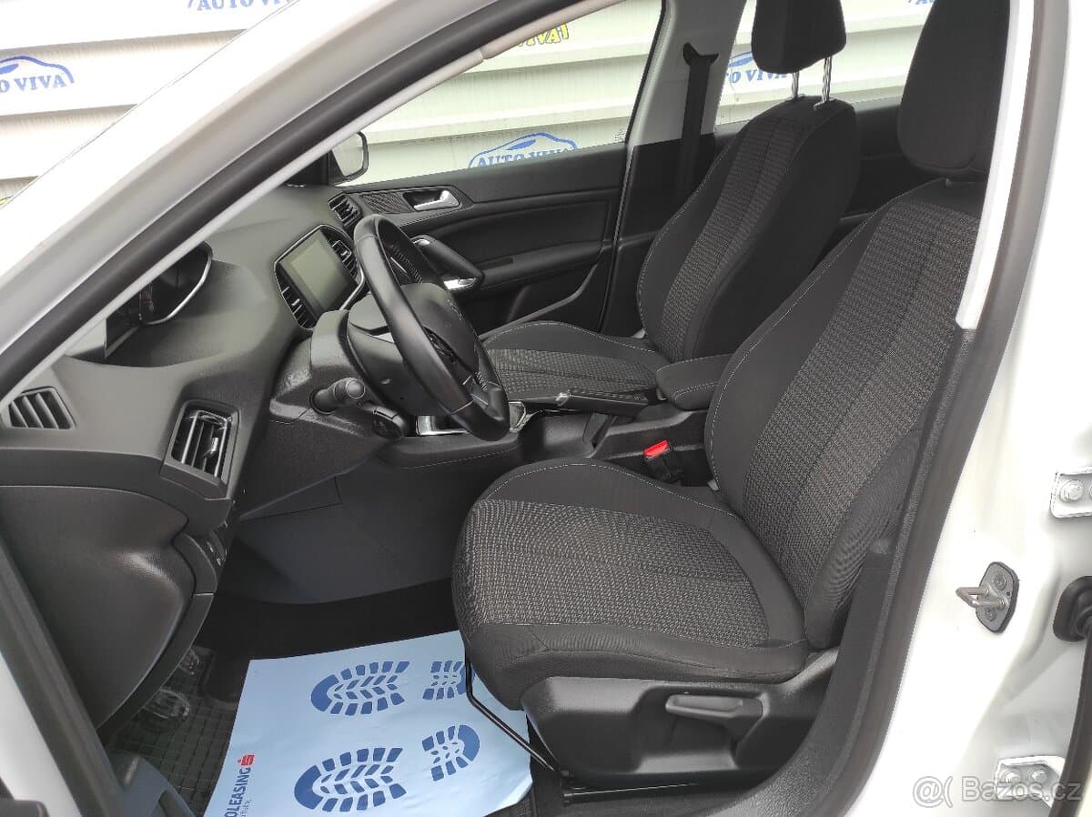 2019 Peugeot 308 - 13
