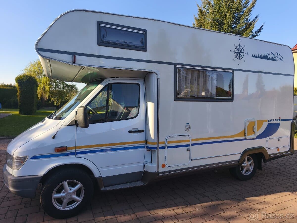 Mercedes-Benz SPRINTER - 13