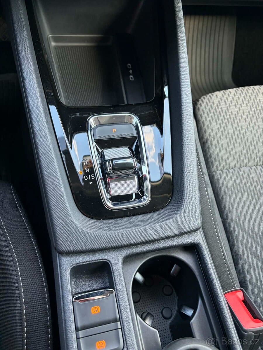 Škoda OCTAVIA - 13