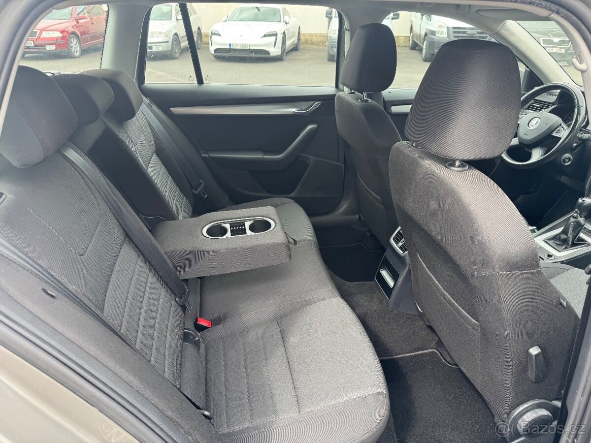 2014 Škoda OCTAVIA - 13