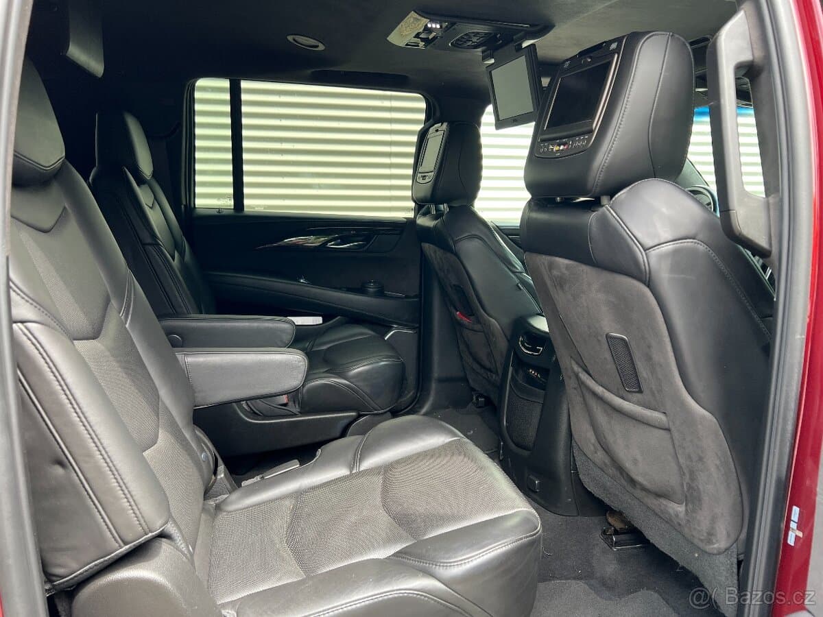 2016 Cadillac ESCALADE - 13