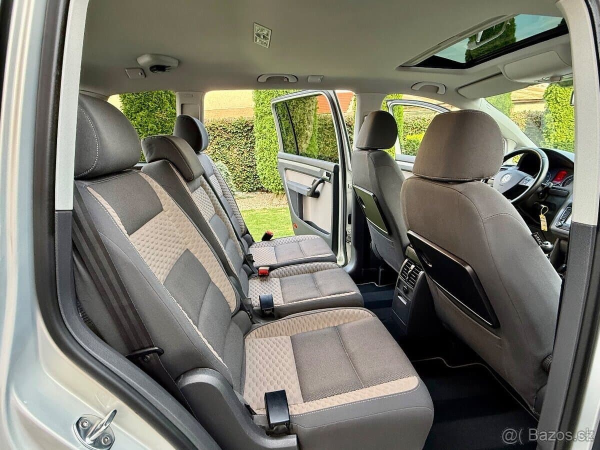 2010 Volkswagen TOURAN - 13