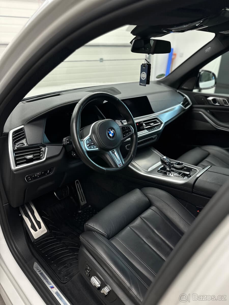 2021 BMW X5 - 13