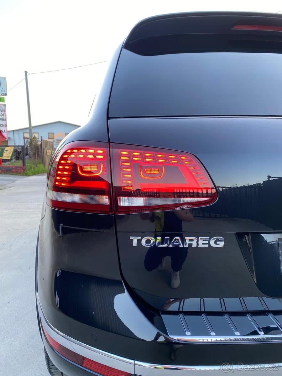 2016 Volkswagen TOUAREG - 13