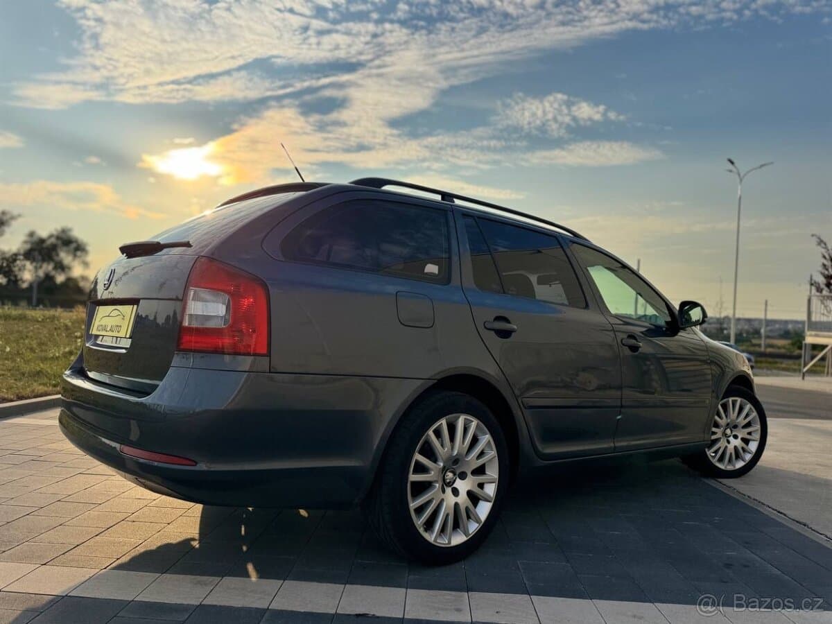 2011 Škoda OCTAVIA - 13