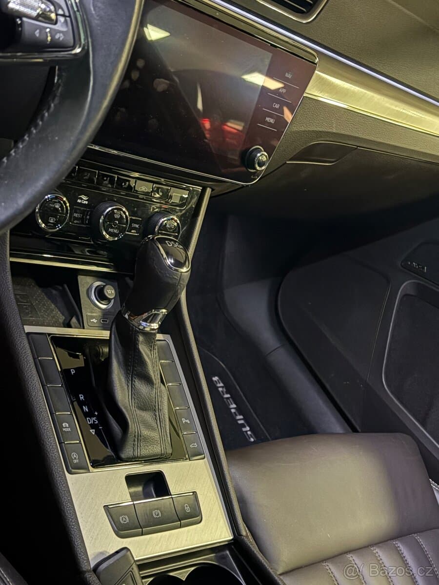 2022 Škoda SUPERB - 13