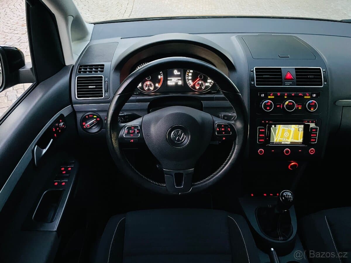 2015 Volkswagen TOURAN - 13