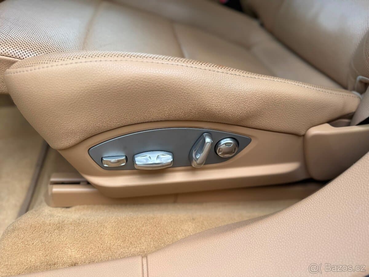 2014 Porsche PANAMERA - 13