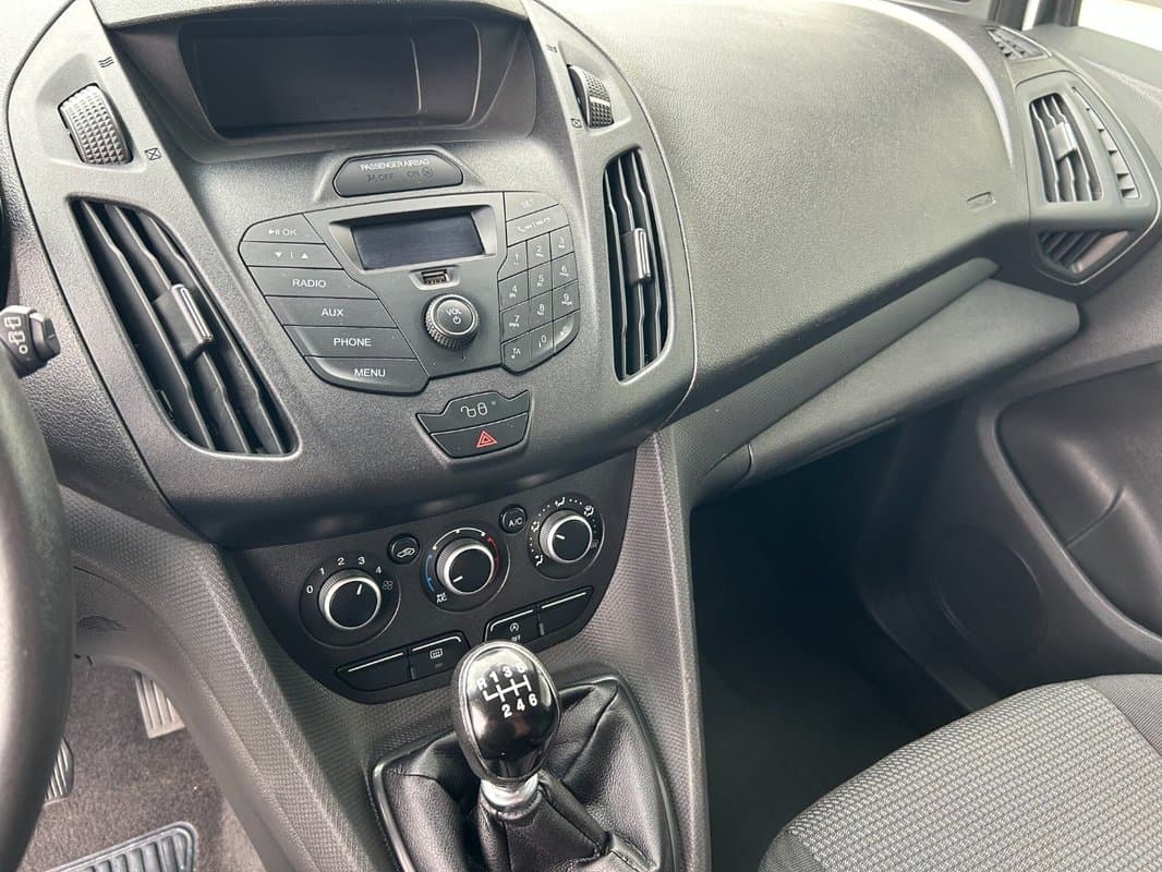 2015 Ford TOURNEO - 13