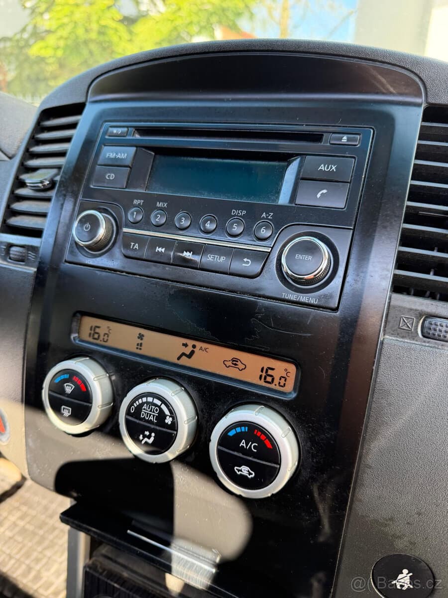 2014 Nissan PATHFINDER - 13
