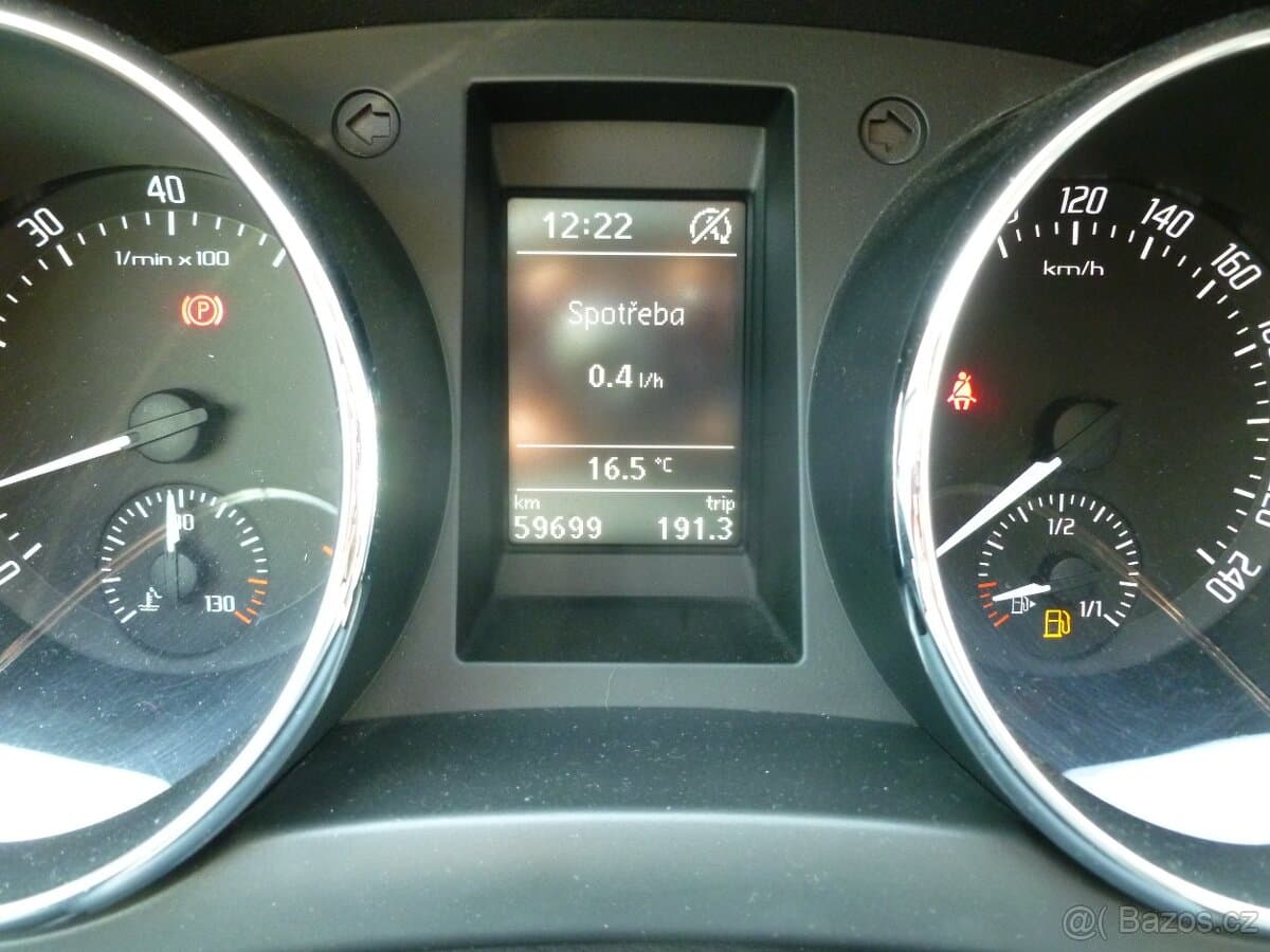2016 Škoda YETI - 13