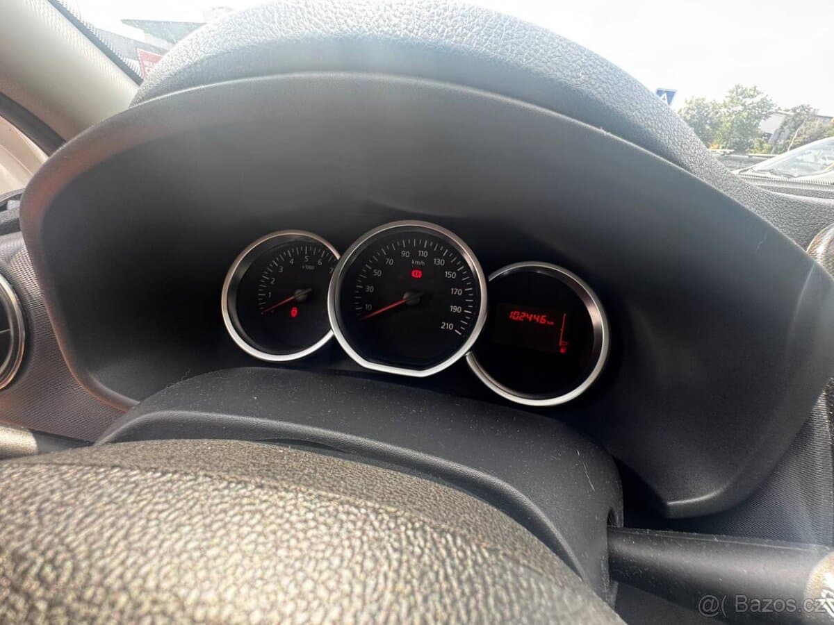 2018 Dacia SANDERO - 13