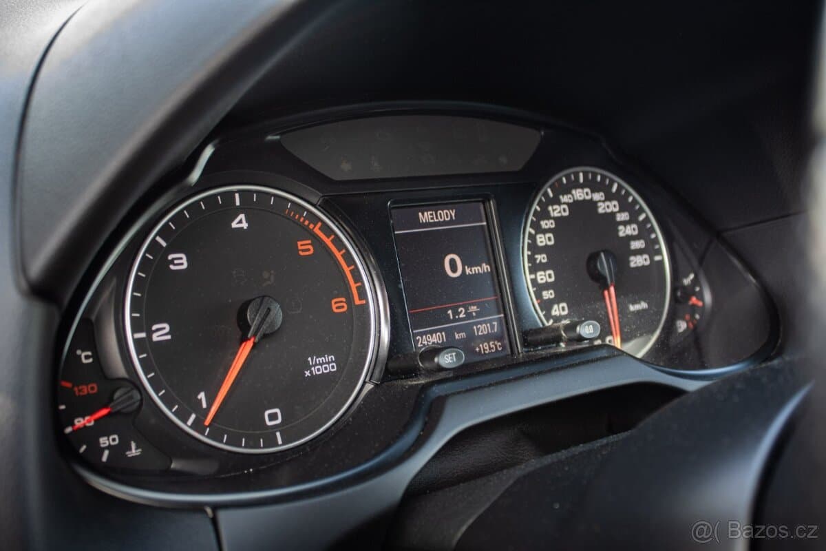 2010 Audi Q5 - 13