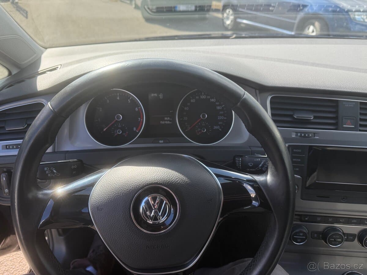 2013 Volkswagen GOLF - 13