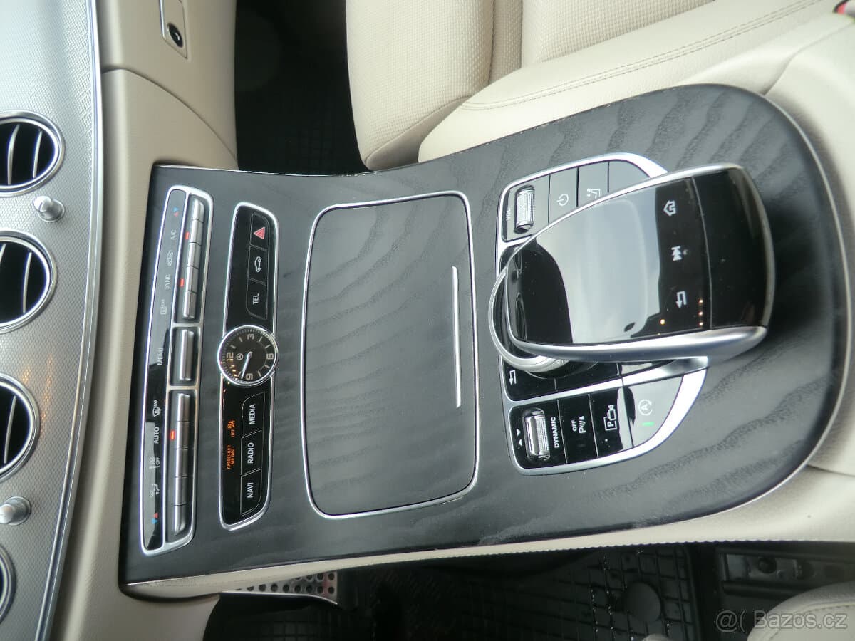 2019 Mercedes-Benz E-CLASS - 13