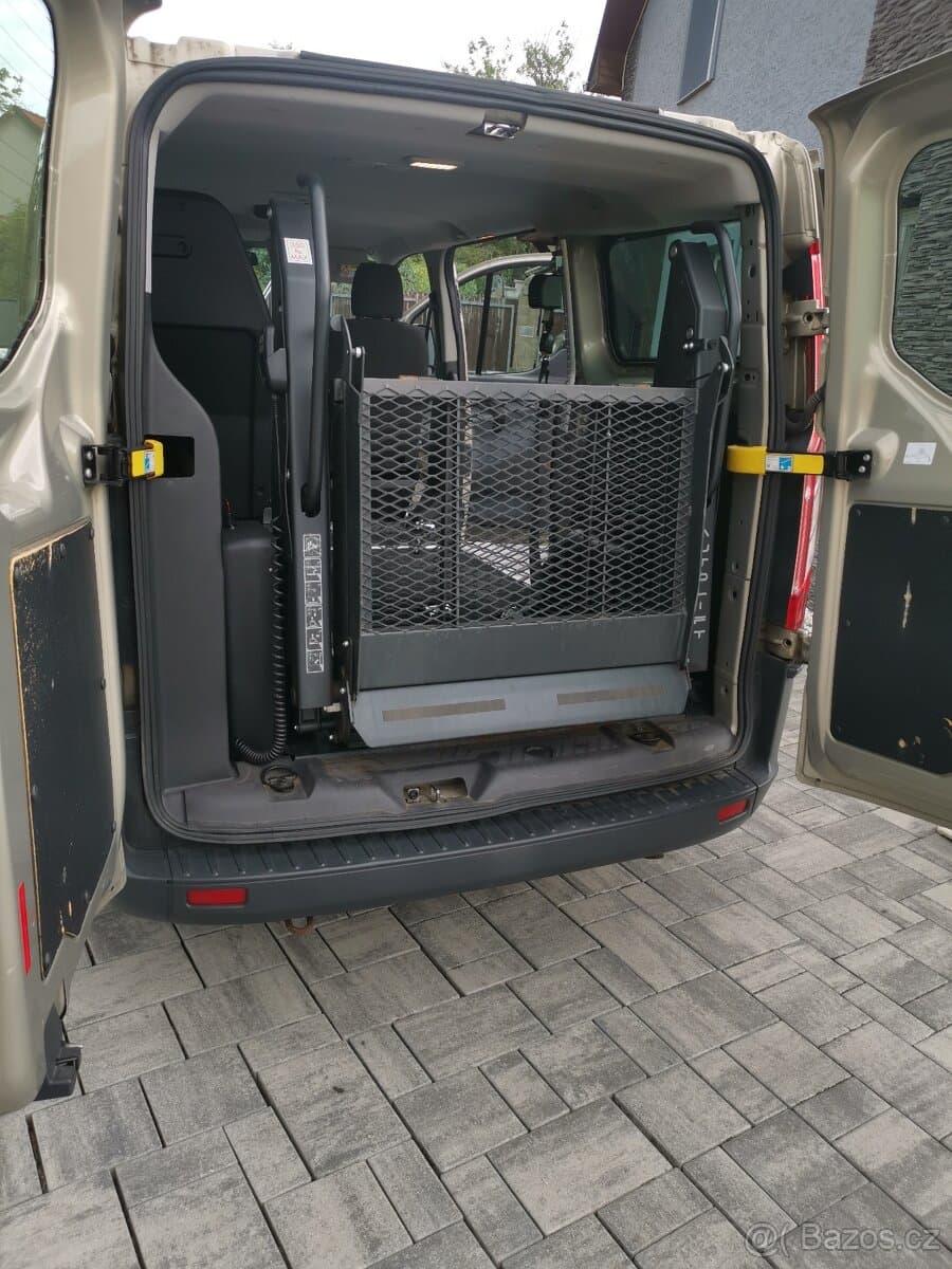 2016 Ford TRANSIT - 13