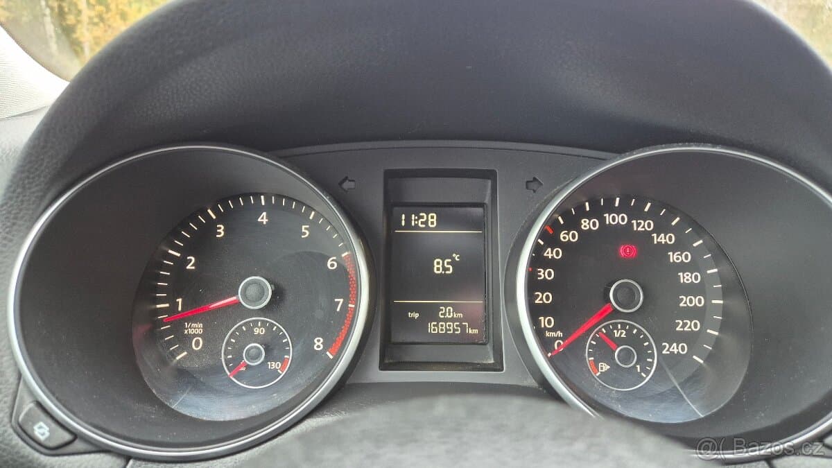 2009 Volkswagen GOLF - 13