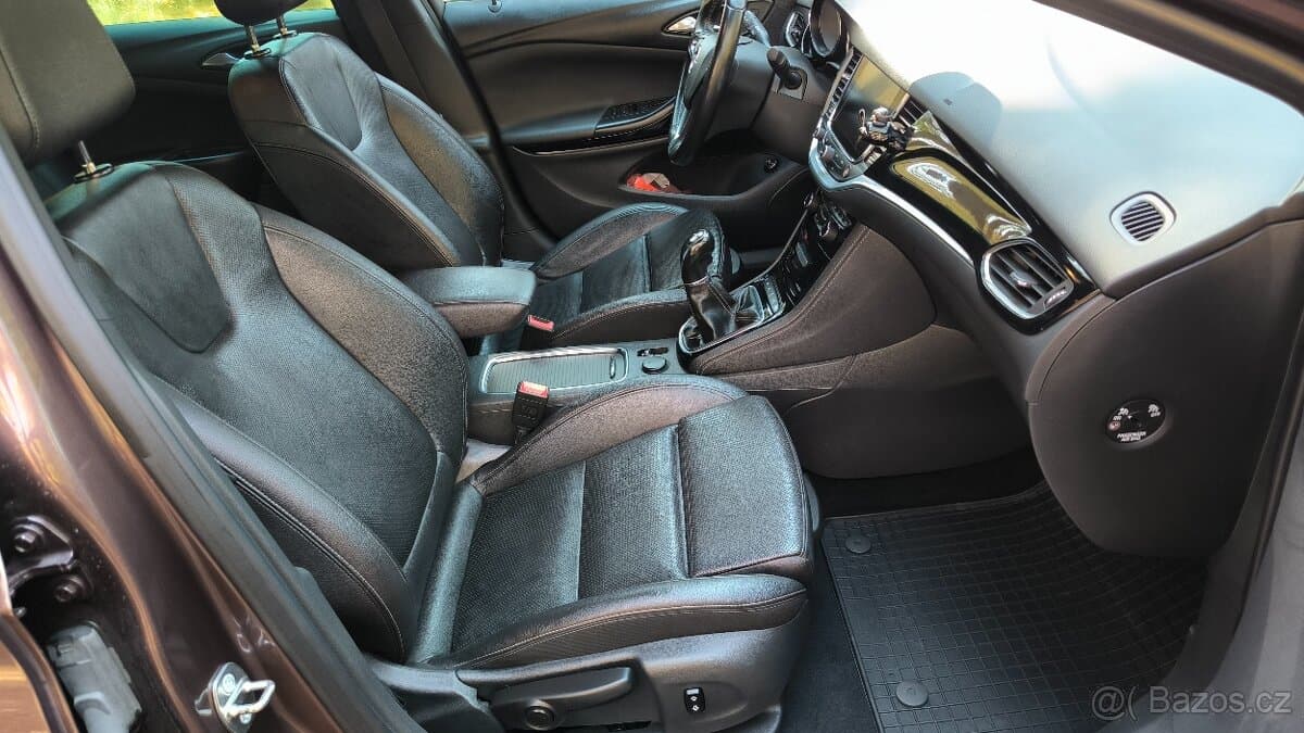 Opel ASTRA - 13