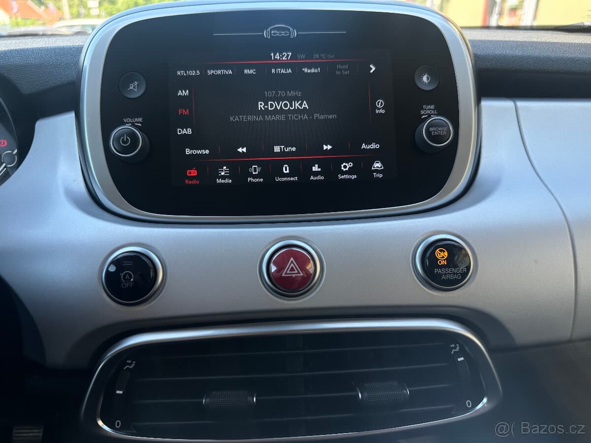 2022 Fiat 500X - 13