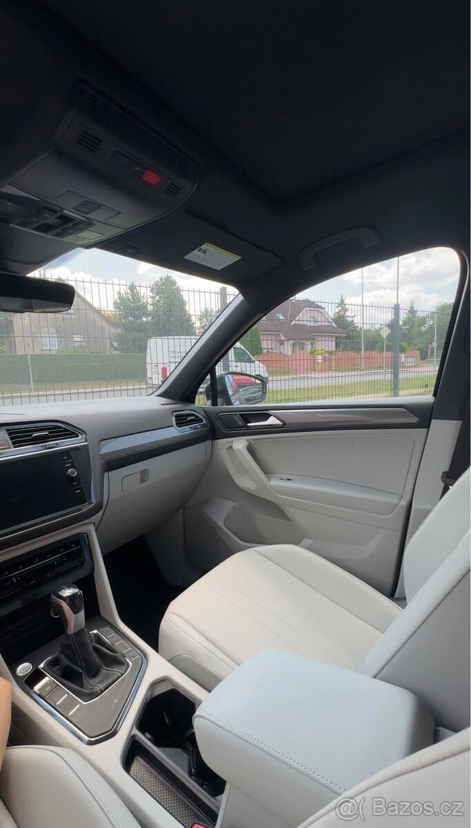 2023 Volkswagen TIGUAN - 13