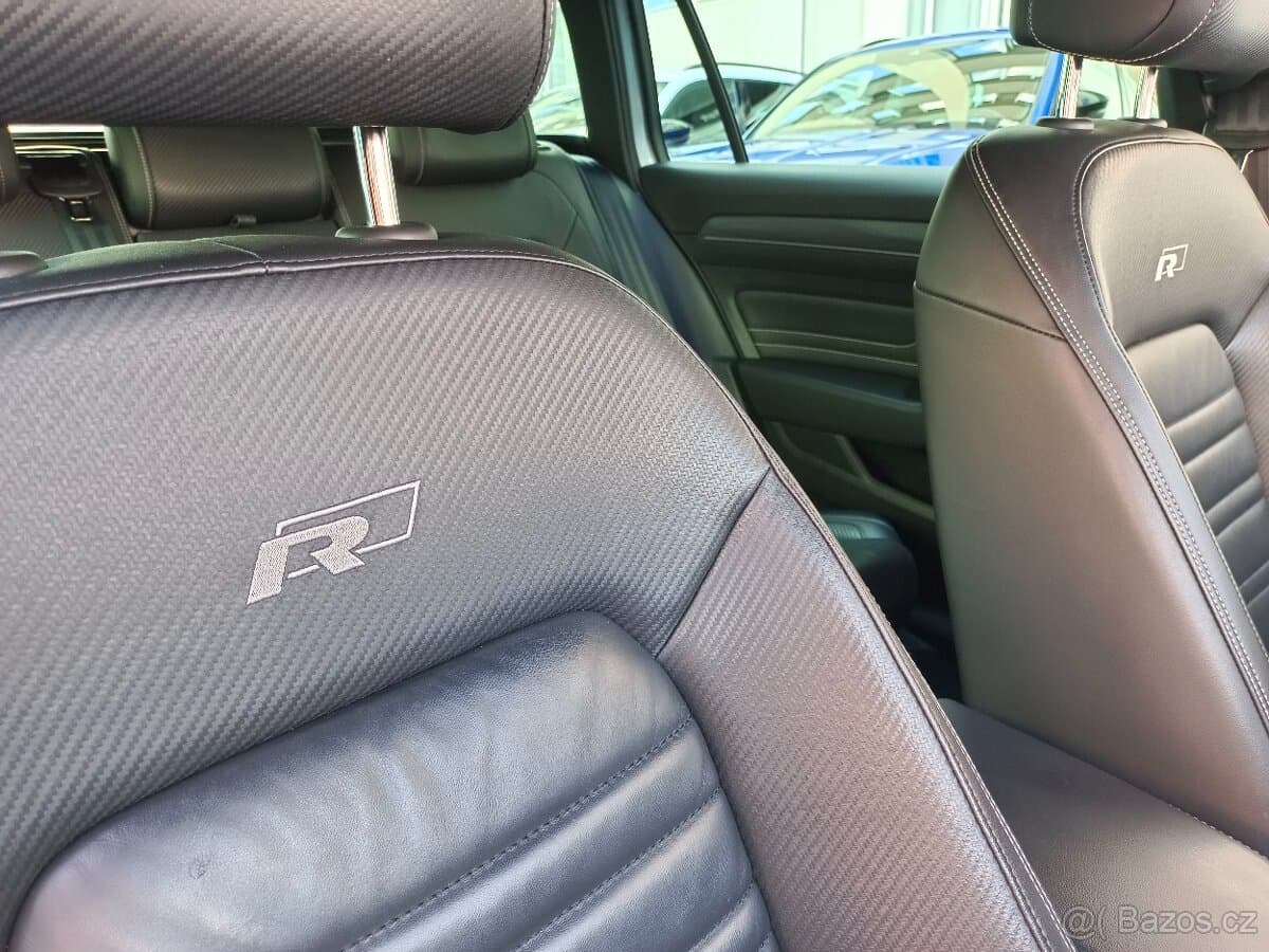 Volkswagen PASSAT - 13