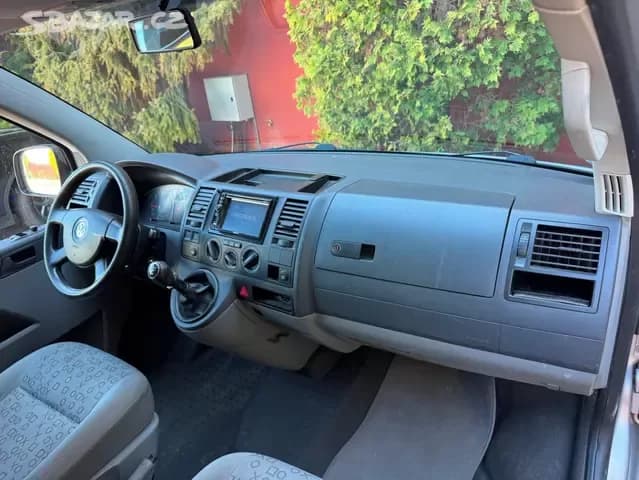 2009 Volkswagen CARAVELLE - 13