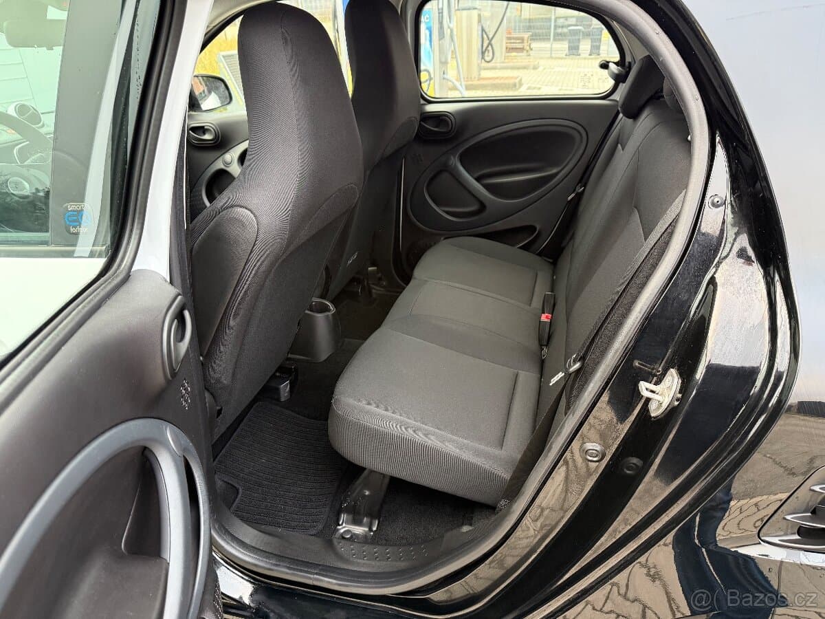 2019 Smart FORFOUR - 13