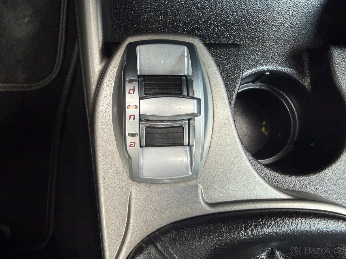 2014 Alfa Romeo MITO - 13