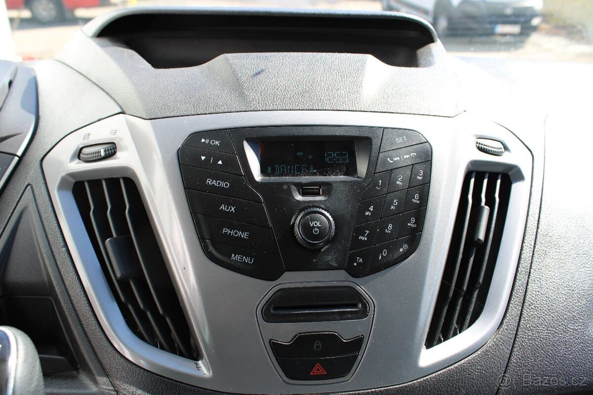 2016 Ford TRANSIT - 13