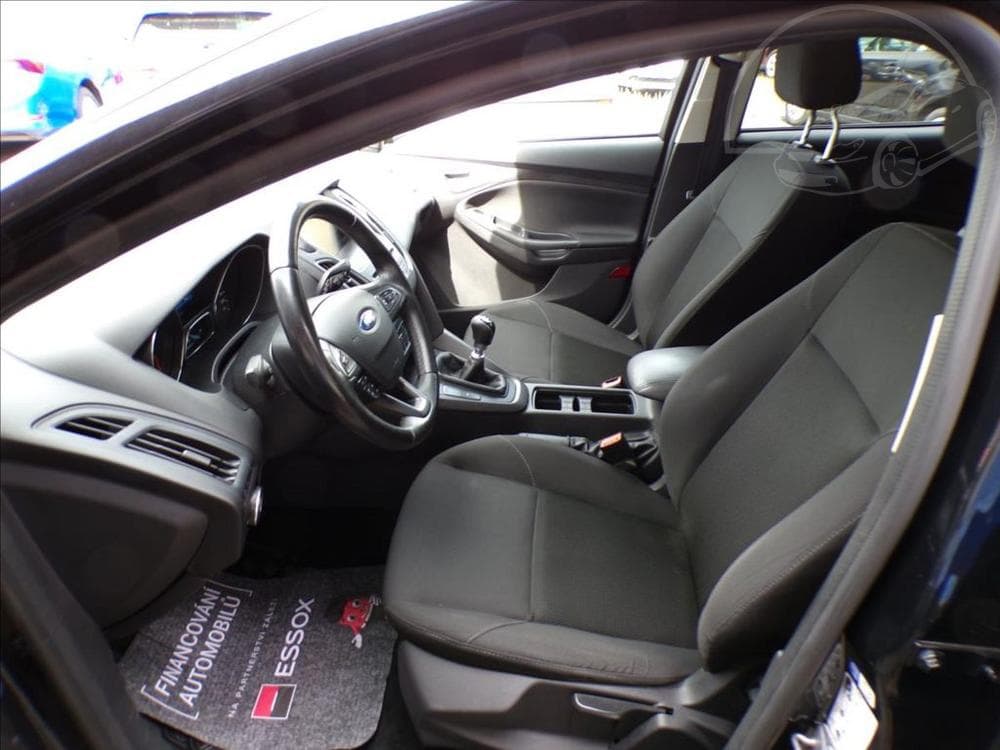 2015 Ford FOCUS - 13