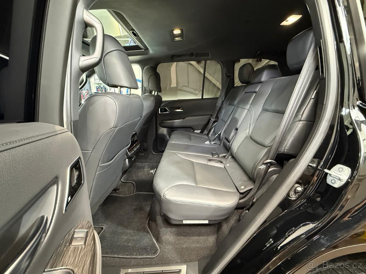 2021 Toyota LAND CRUISER - 13