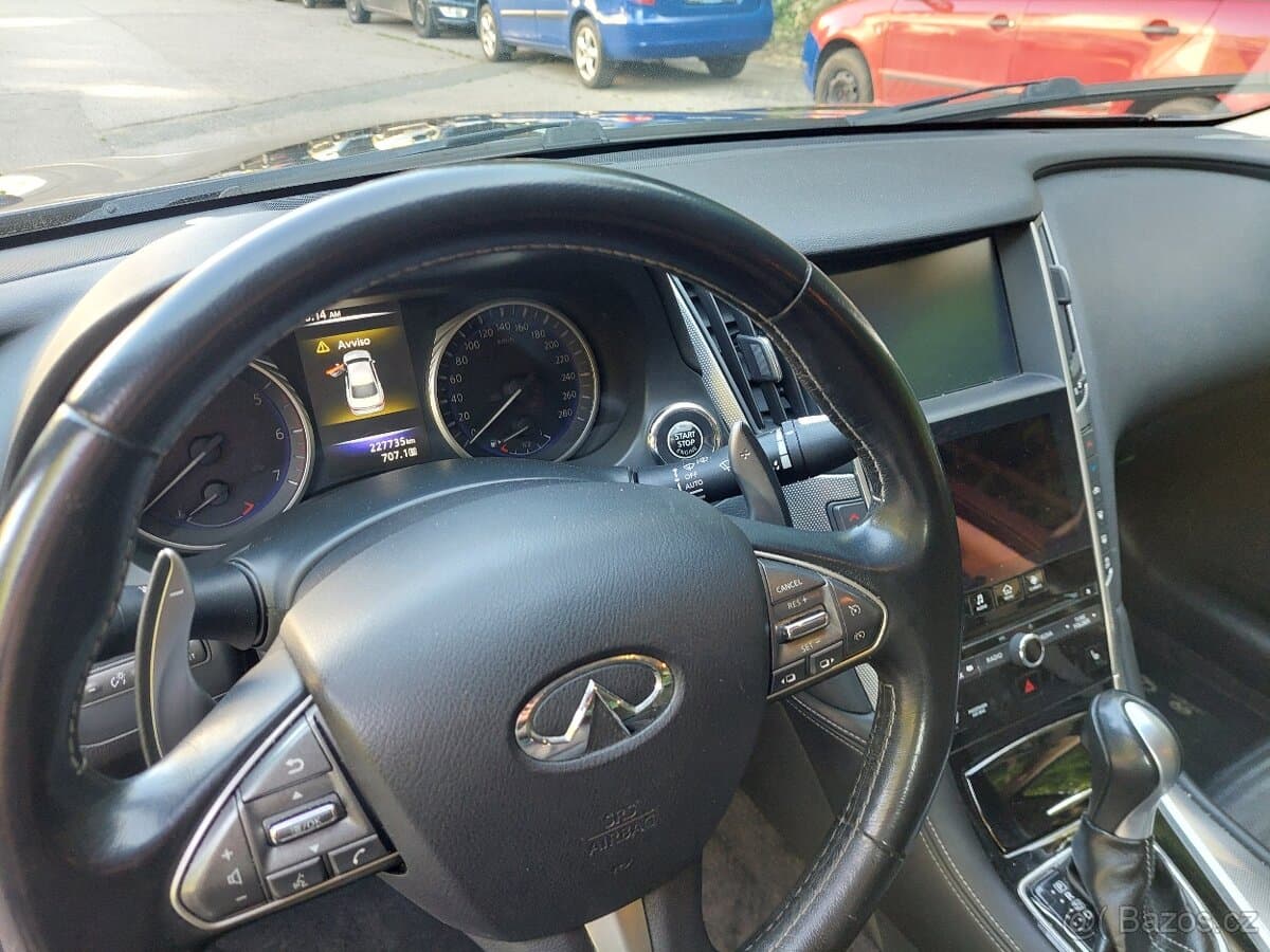 2014 Infiniti Q50 - 13