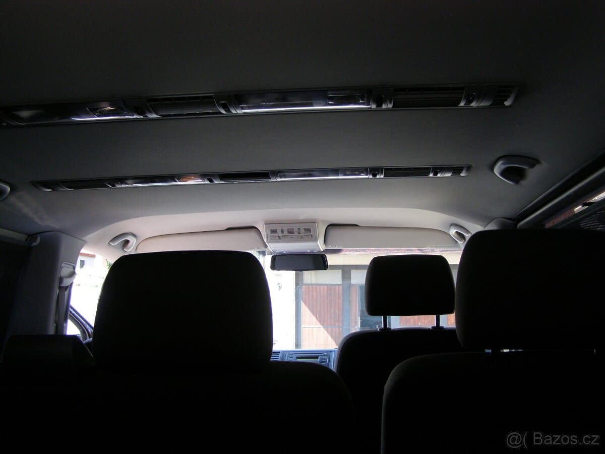 2009 Volkswagen TRANSPORTER - 13