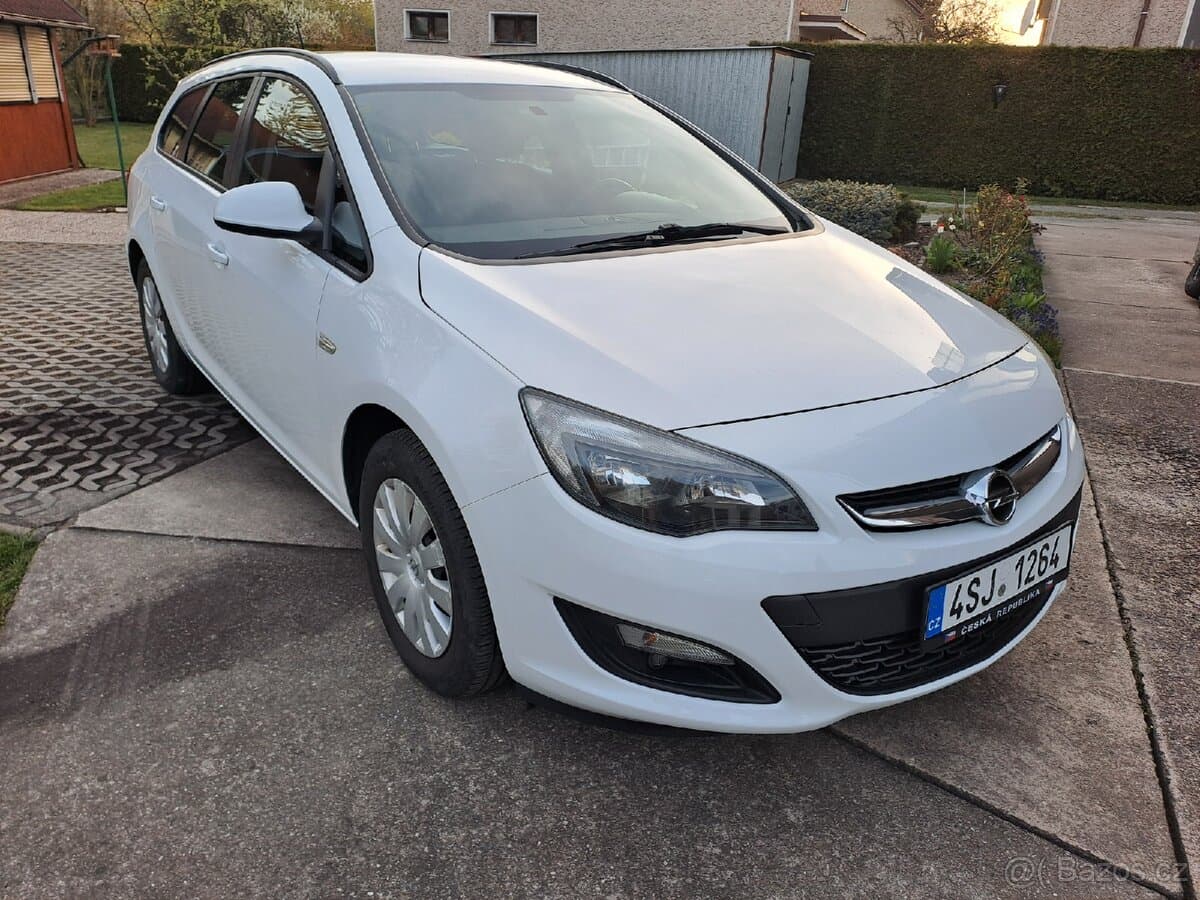2014 Opel ASTRA - 13