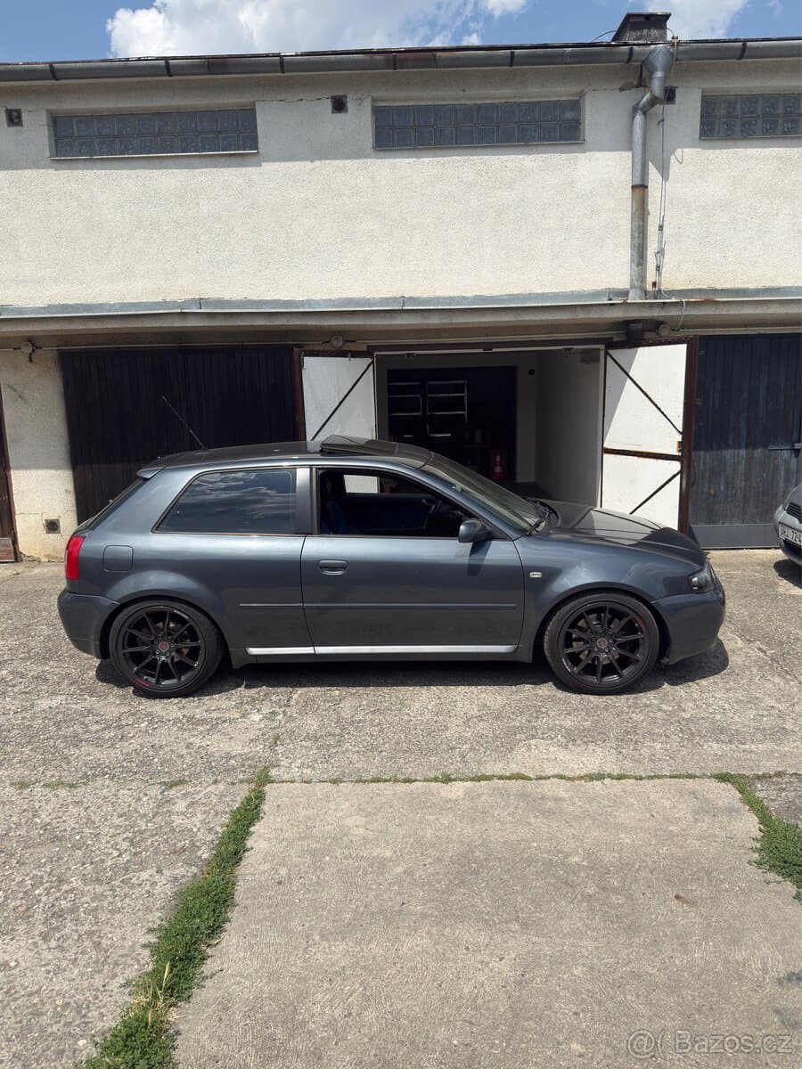 2003 Audi S3 - 13