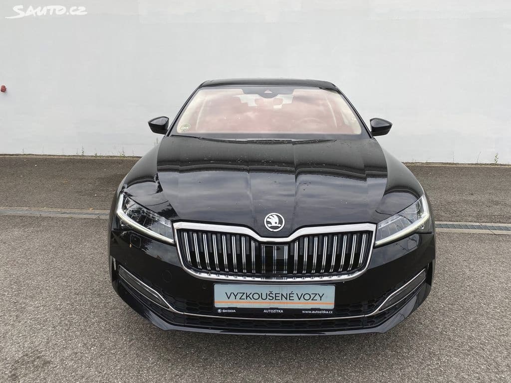 Škoda SUPERB - 13