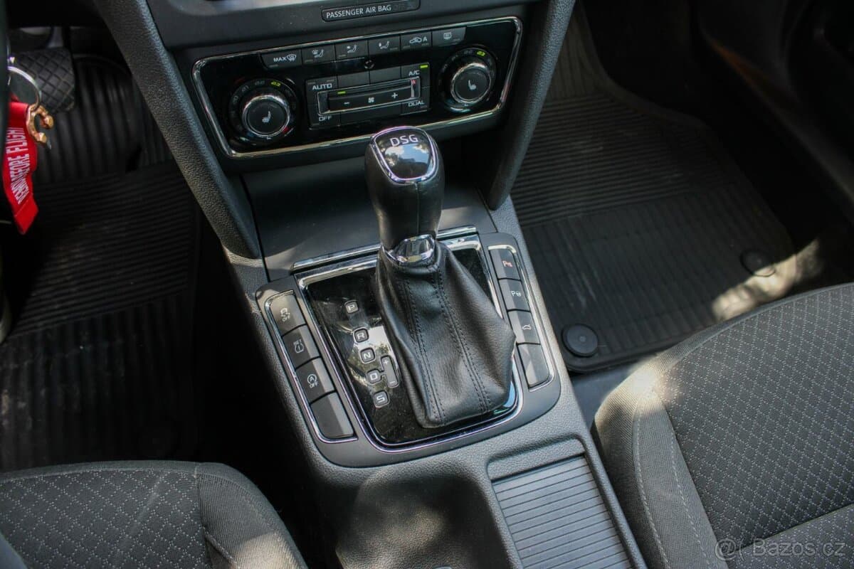 2014 Škoda SUPERB - 13