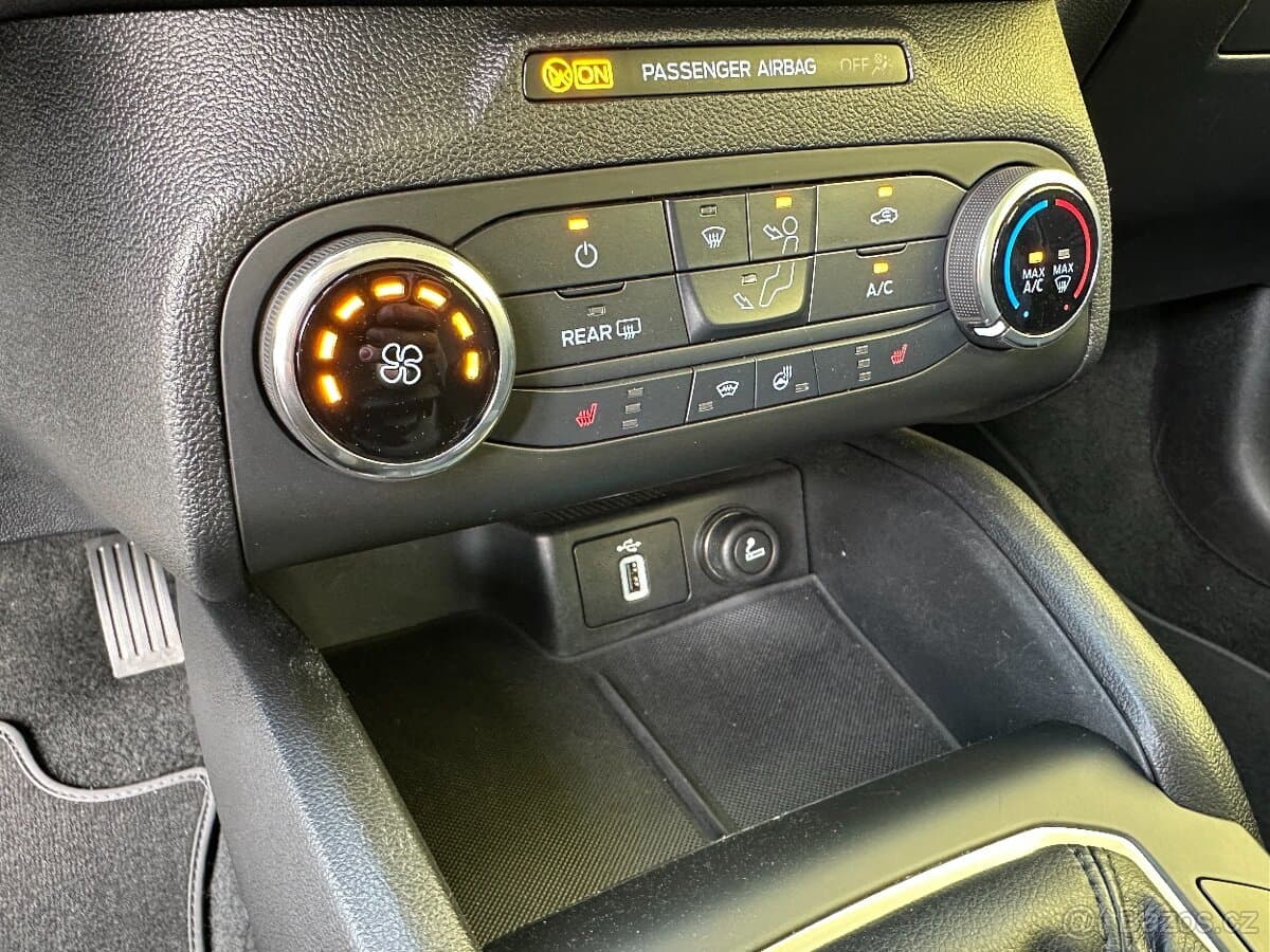 2019 Ford FOCUS - 13