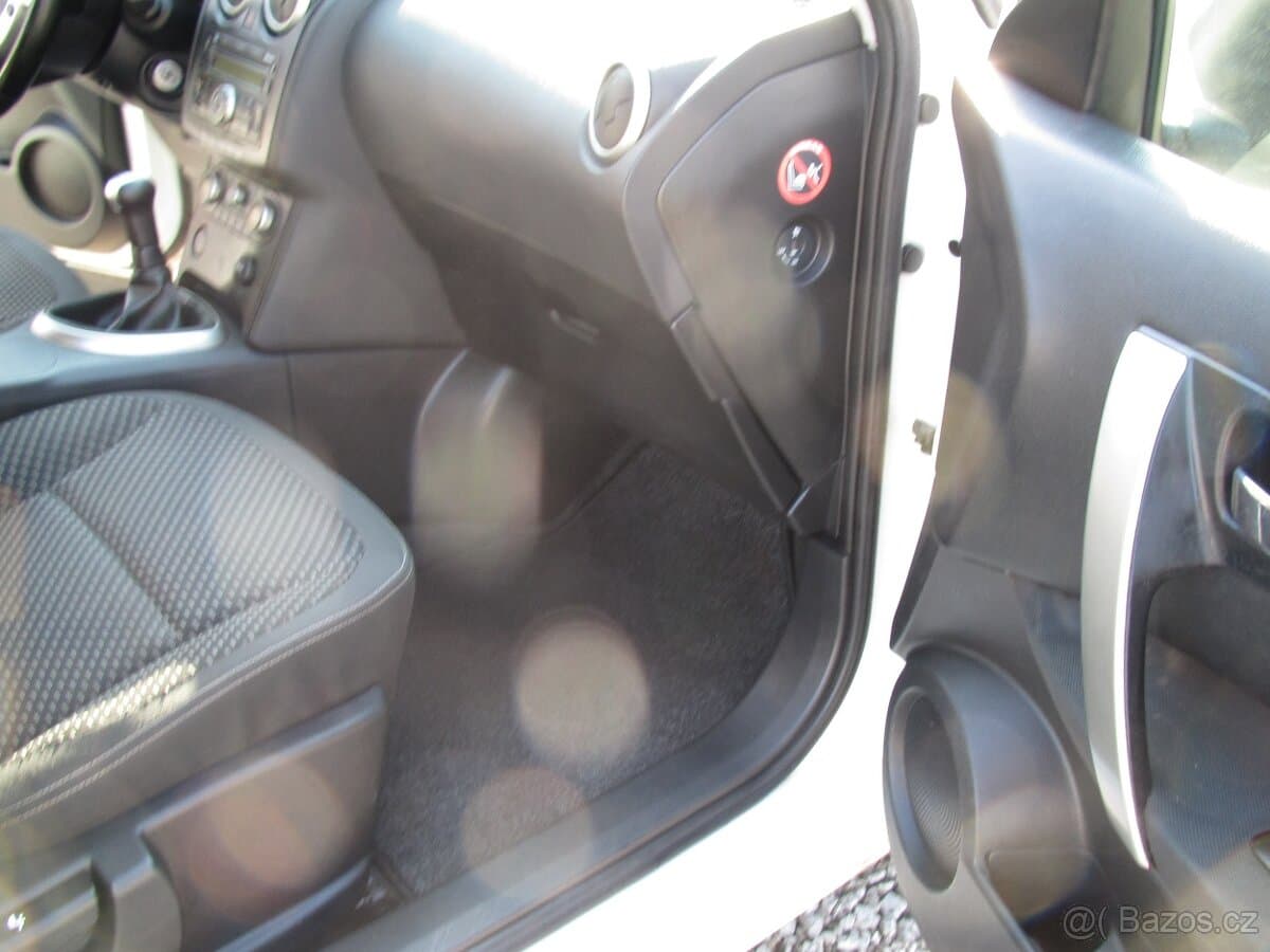 2009 Nissan QASHQAI - 13