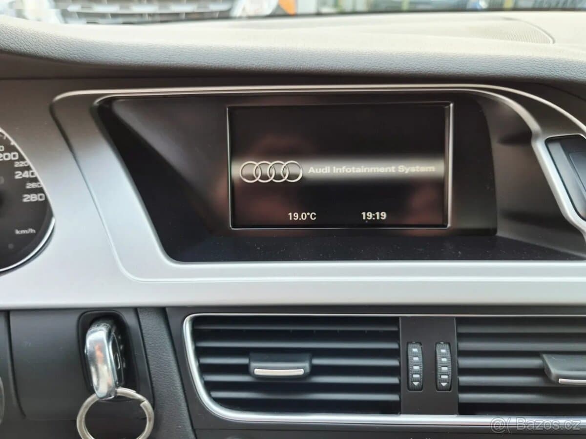 2009 Audi A4 - 13