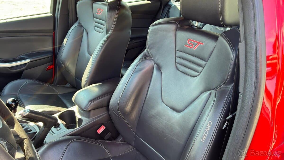2013 Ford FOCUS - 13