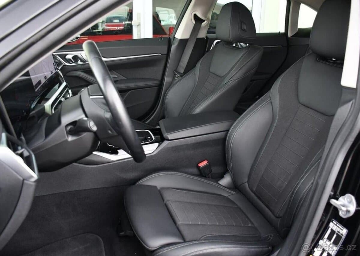 2023 BMW i4 - 13